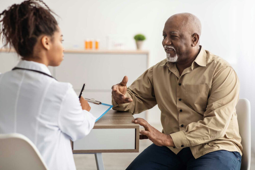 Client meeting one-on-one with a therapist in individual counseling